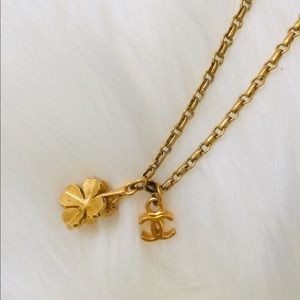 Authentic CHANEL Vintage Gold Flower Necklace